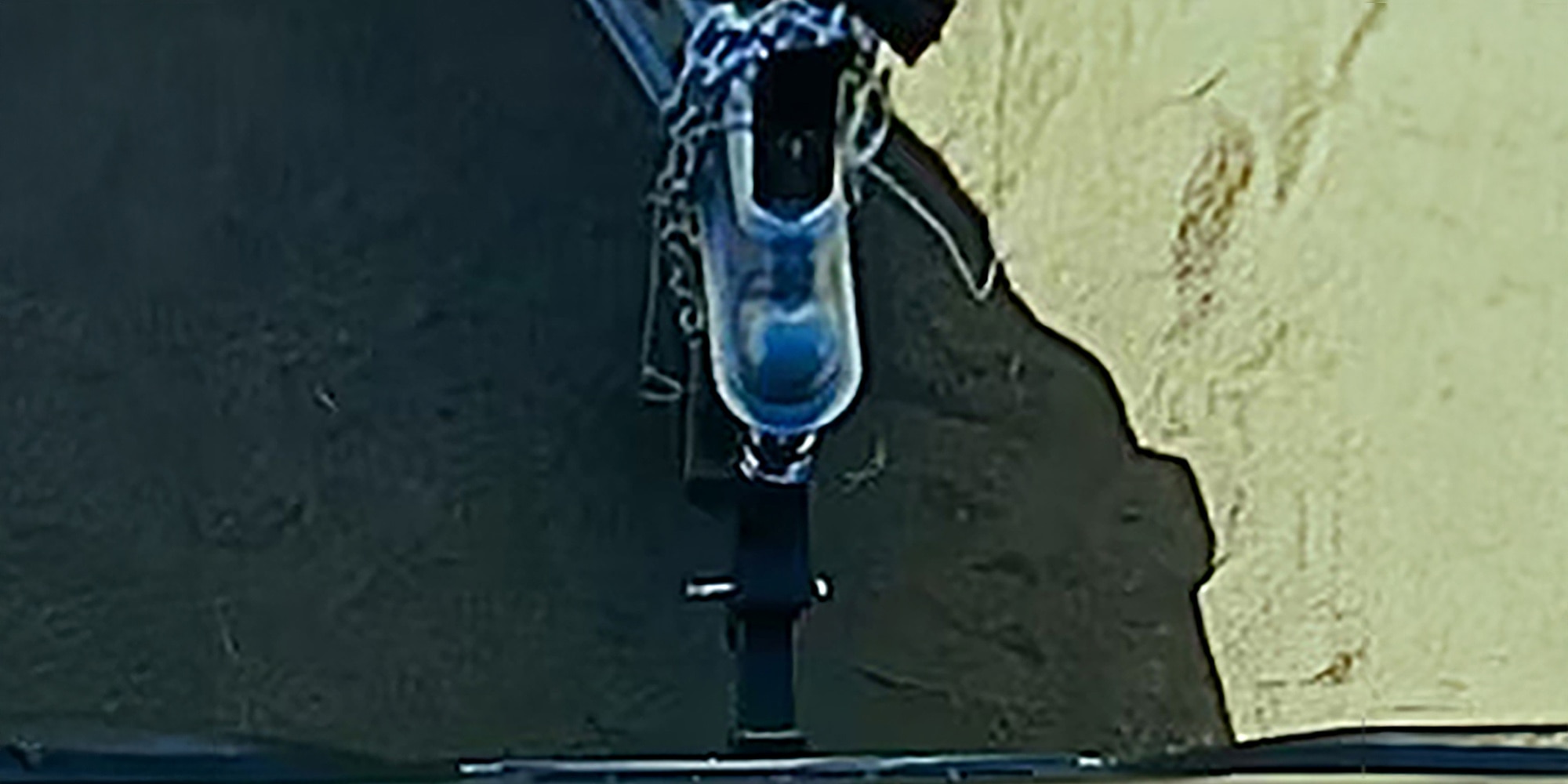 Dirija a Chevrolet Silverado 2026 com câmera 360º